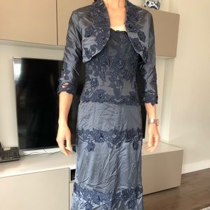 Blue customer dress